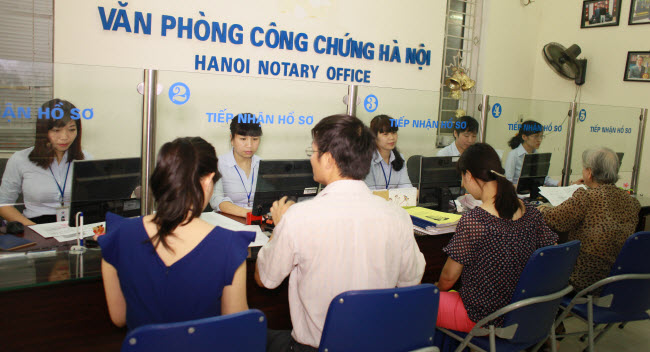Định kỳ chuyển đổi vị trí công tác trong các lĩnh vực hộ tịch, quốc tịch, công chứng, luật sư