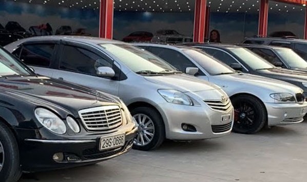 Bán xe ô tô có được bán kèm theo biển số xe không