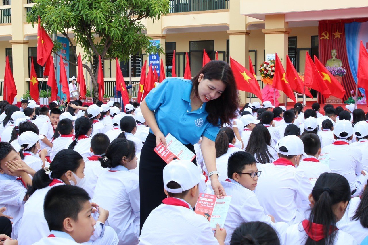 BHYT học sinh, sinh viên Diện bao phủ tăng, quyền lợi hưởng ngày càng được mở rộng