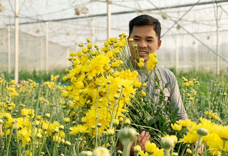 Nông Thanh Nhã - Bí thư Chi bộ nói đi đôi với làm