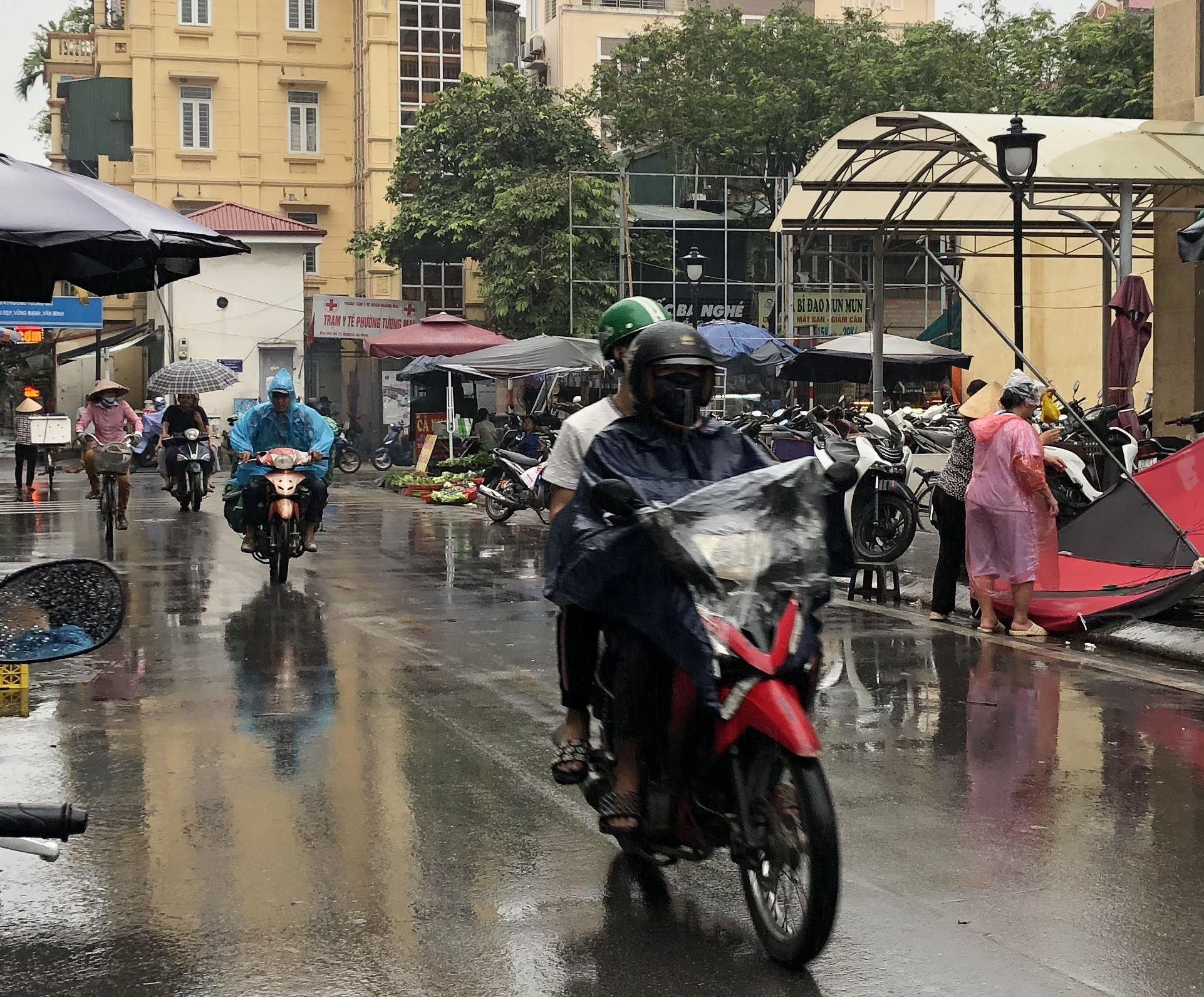 Bắc Bộ, Trung Bộ tiếp tục mưa lớn