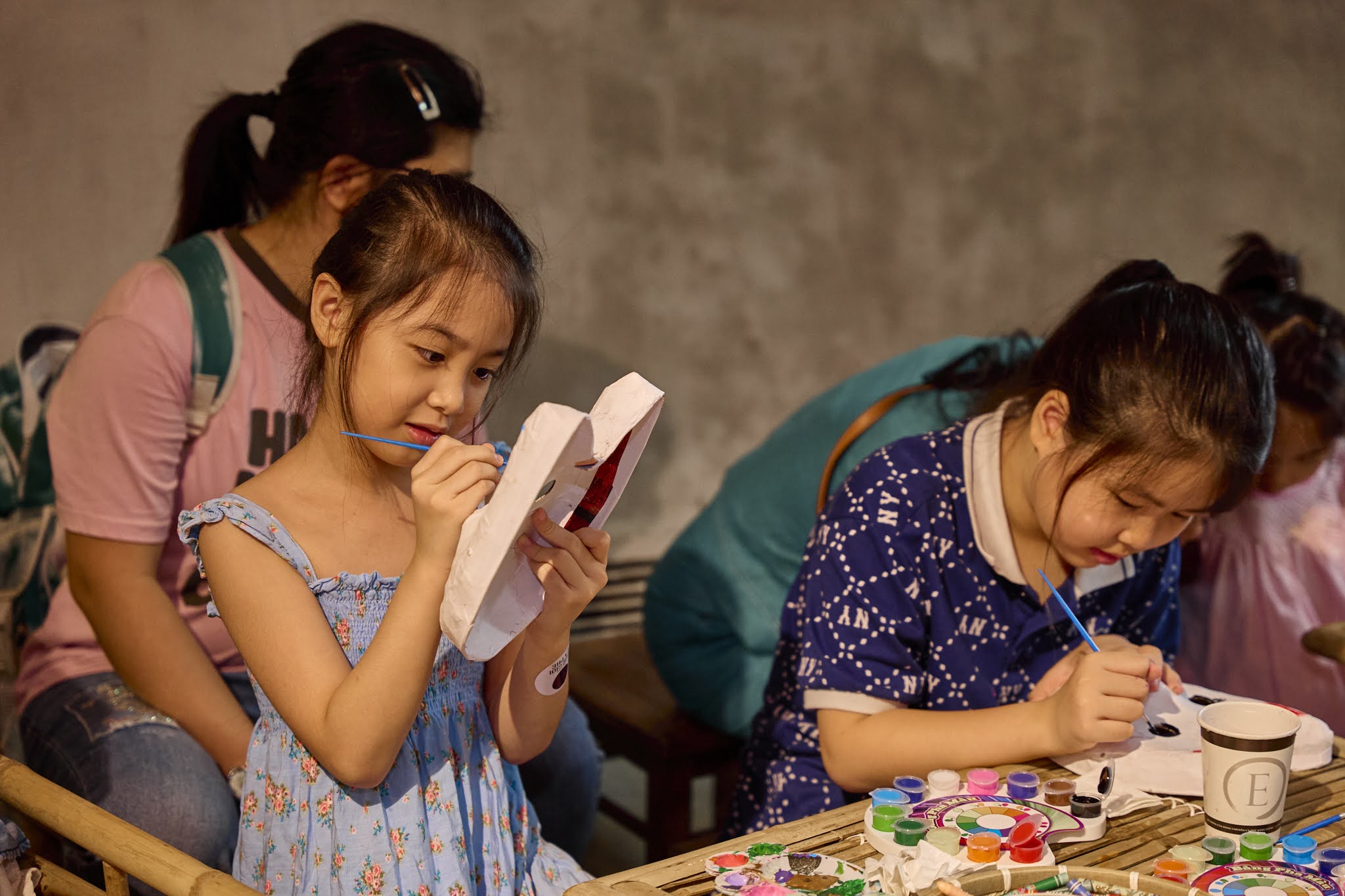 “Trăng ta – Đường về trăm năm”