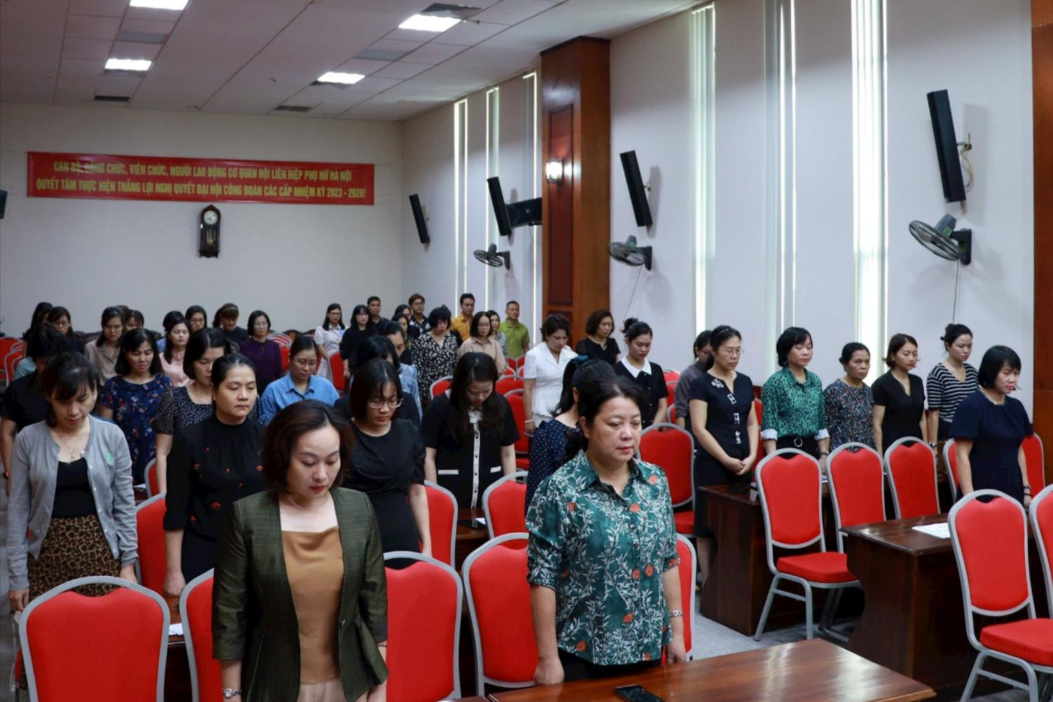 Vụ cháy tại quận Thanh Xuân Hội Phụ nữ TP Hà Nội đỡ đầu 2 trẻ mồ côi