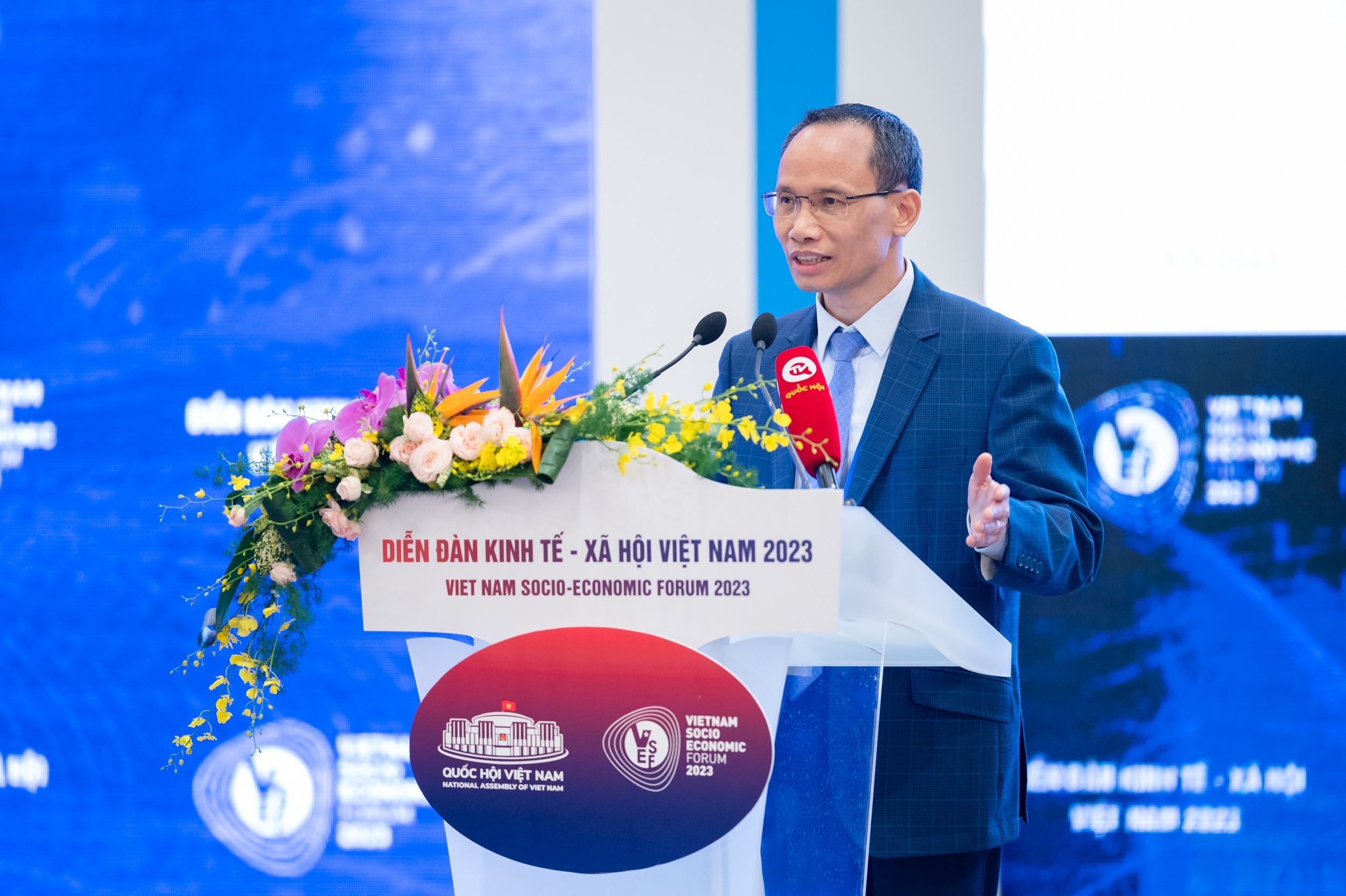 Động lực mới cho tăng trưởng và phát triển bền vững