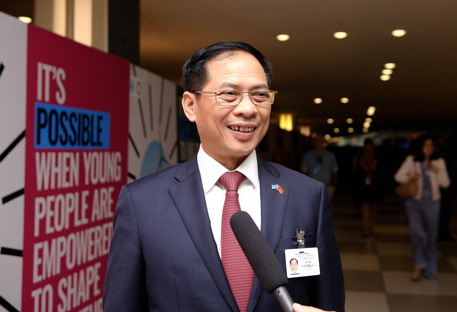 Tham gia chủ động và có trách nhiệm vào giải quyết các vấn đề quốc tế và khu vực về biển và đại dương