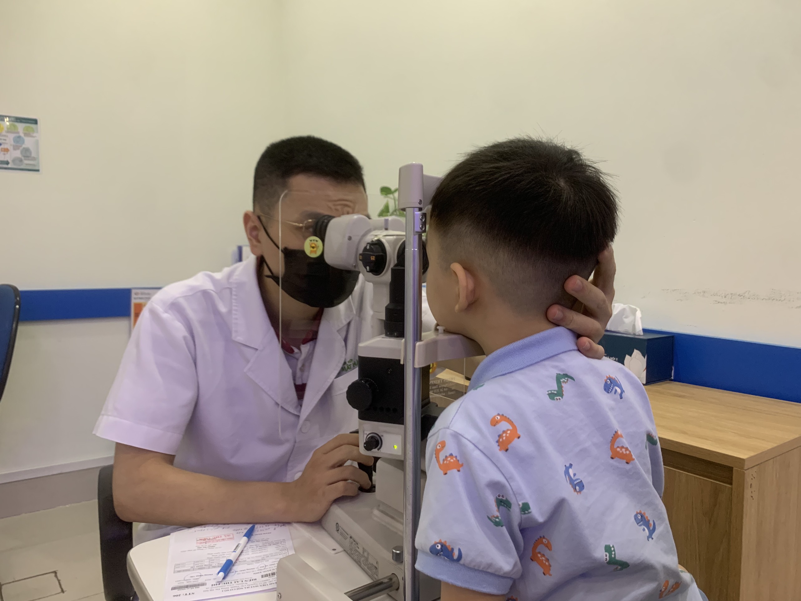 Gia tăng nhanh số ca mắc bệnh đau mắt đỏ tại tỉnh Sóc Trăng