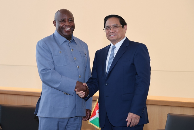 Thủ tướng Chính phủ Phạm Minh Chính gặp Tổng thống Burundi
