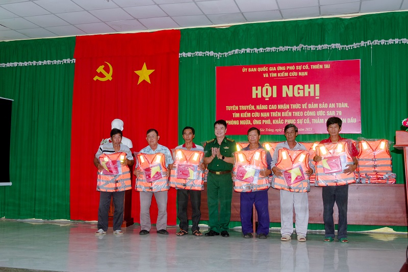 Tuyên truyền về công tác tìm kiếm cứu nạn trên biển