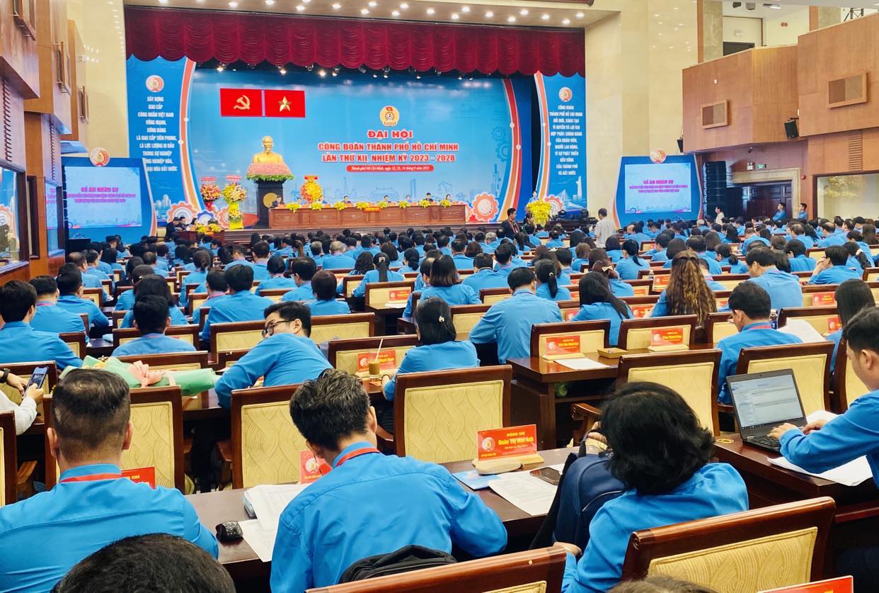 Đổi mới tư duy, tổ chức và phương thức hoạt động của các cấp Công đoàn
