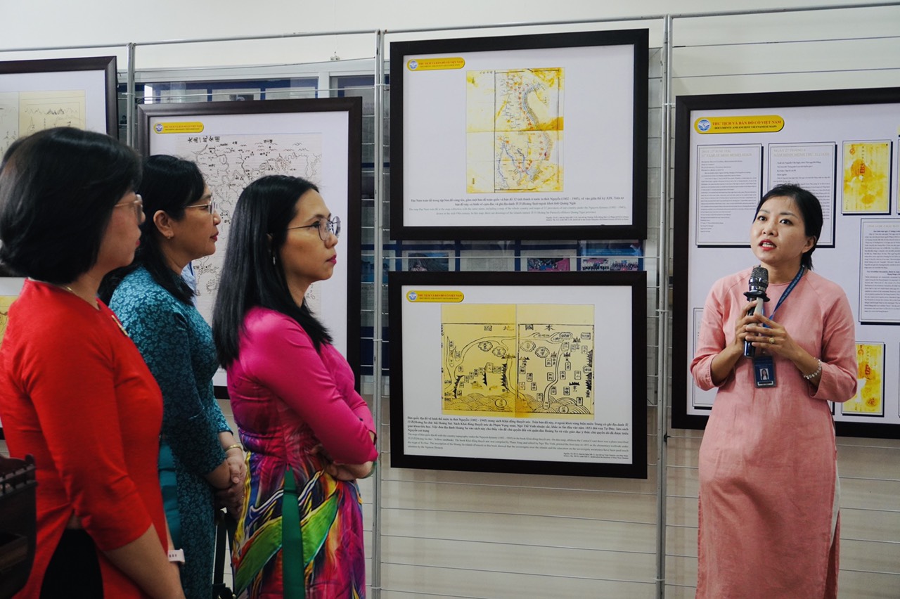 Khai mạc Triển lãm “Biển, đảo Việt Nam Những minh chứng lịch sử”