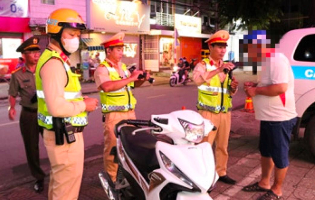 Tăng cường kiểm tra, xử lý các vi phạm về an toàn giao thông tại nhiều địa phương