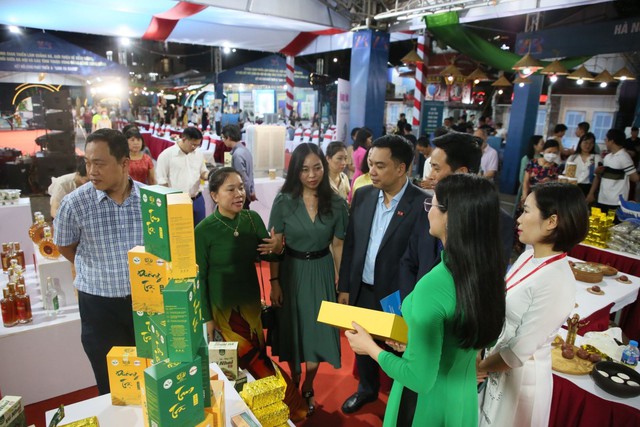 Cơ hội quảng bá, giới thiệu tiềm năng đầu tư, giao thương giữa doanh nghiệp và nhà đầu tư