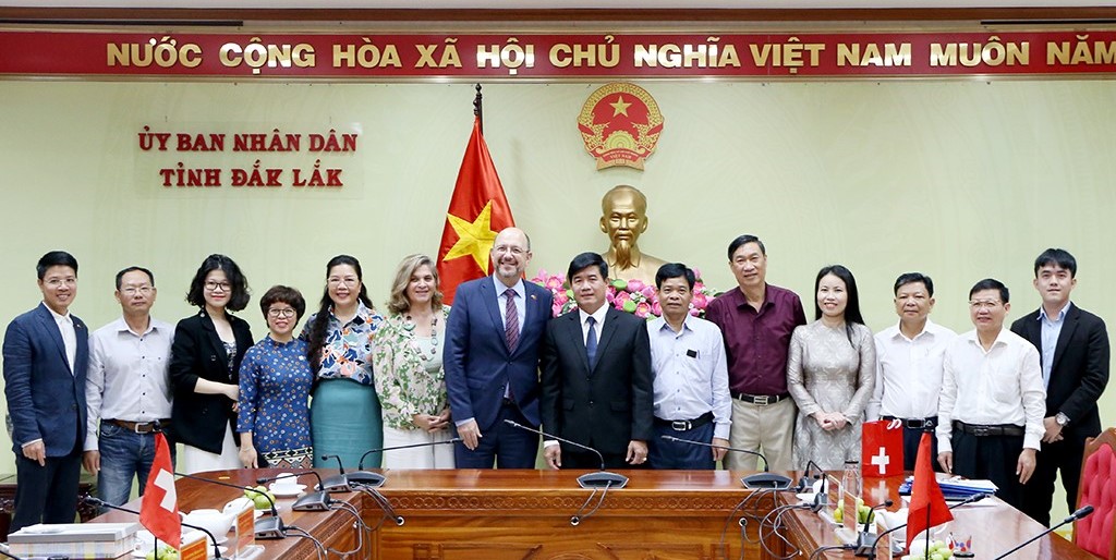 Góp phần giải quyết các vấn đề về an sinh xã hội tại Đắk Lắk