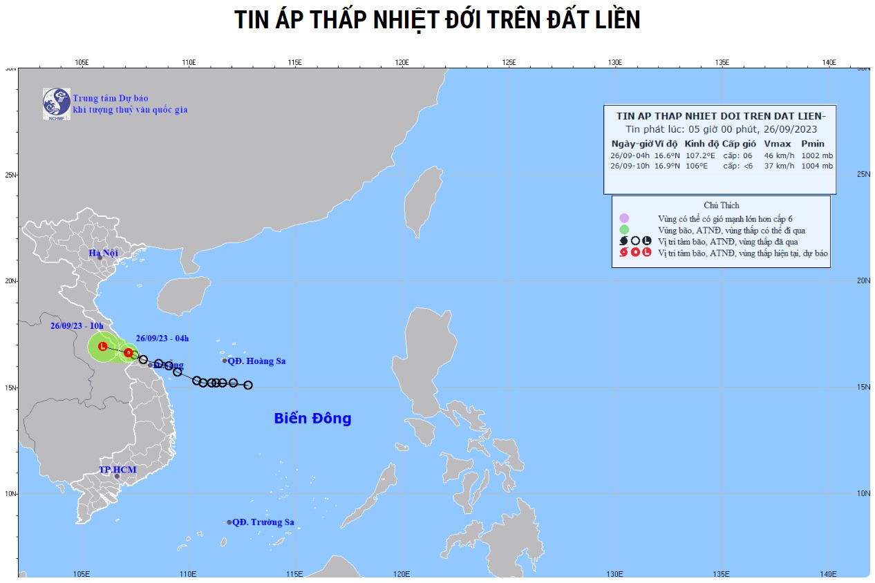 Áp thấp nhiệt đới đổ bộ vào các tỉnh Quảng Trị - Thừa Thiên Huế, miền Trung mưa lớn