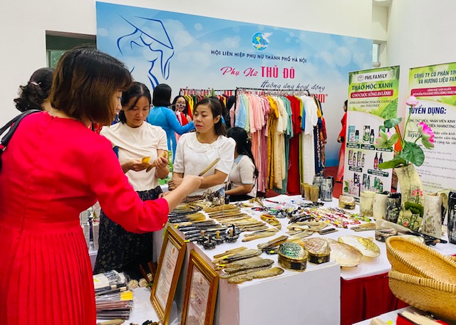 Ngày hội Phụ nữ Thủ đô khởi nghiệp sáng tạo

Ngày hội Phụ nữ Thủ đô khởi nghiệp sáng tạo