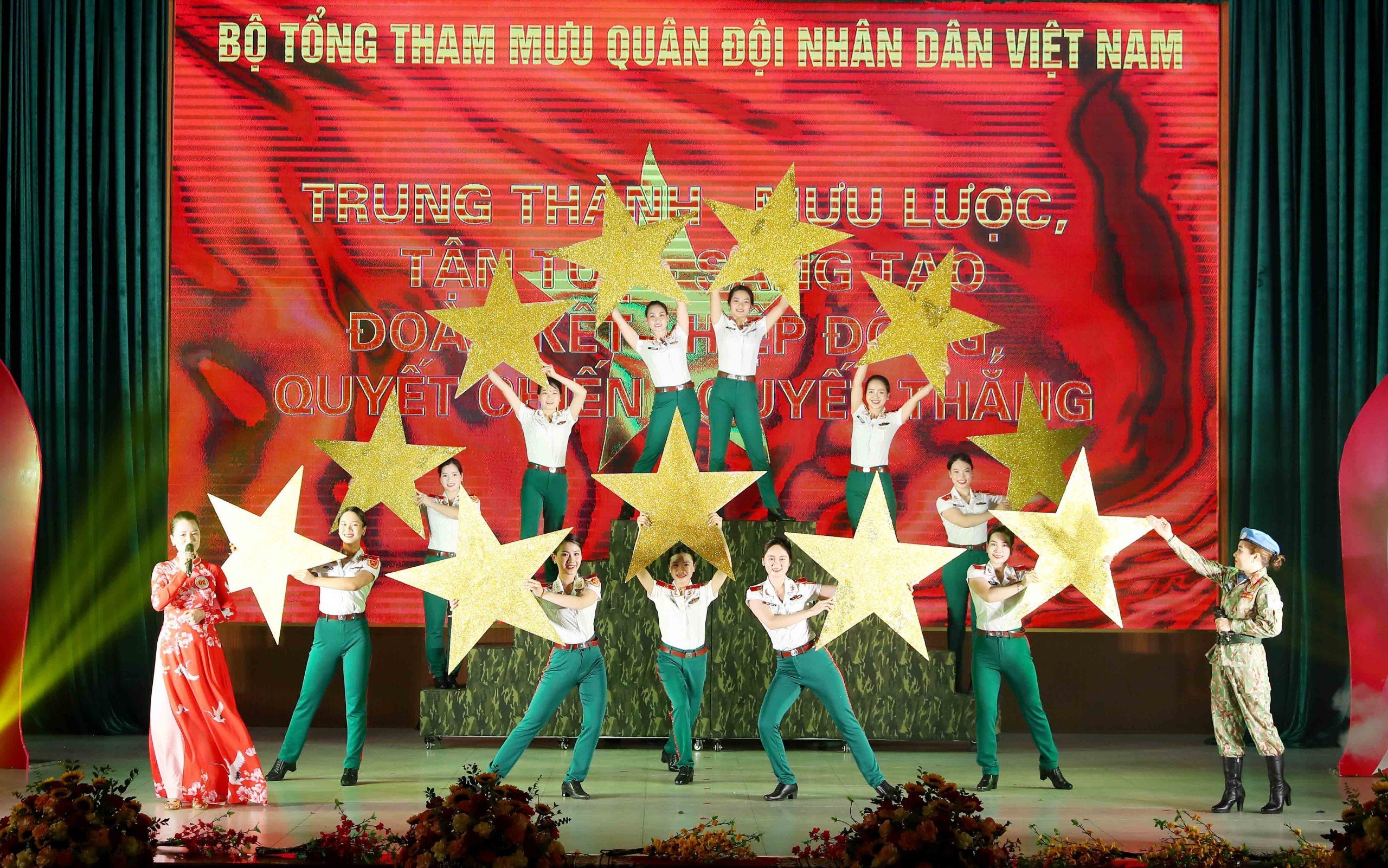 Gần 500 cán bộ, hội viên tham gia Hội thi cán bộ Hội phụ nữ giỏi cấp toàn quân