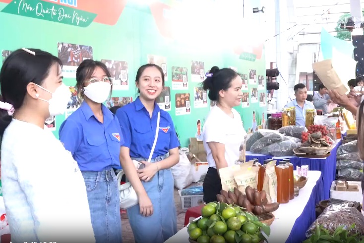 Quảng Ngãi Đưa sản phẩm vùng đồng bảo dân tộc thiểu số đến với người tiêu dùng