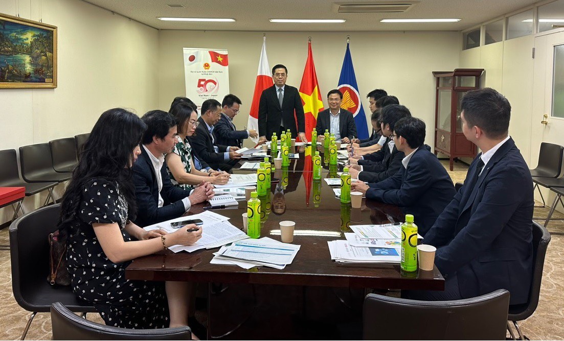 Đầu tư cho nhân lực KH CN và đãi ngộ trí thức là đầu tư cho phát triển bền vững