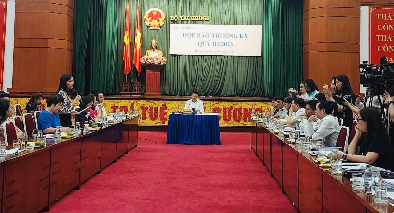 Rà soát, nâng cao hiệu quả quản lý Quỹ Bình ổn giá xăng dầu