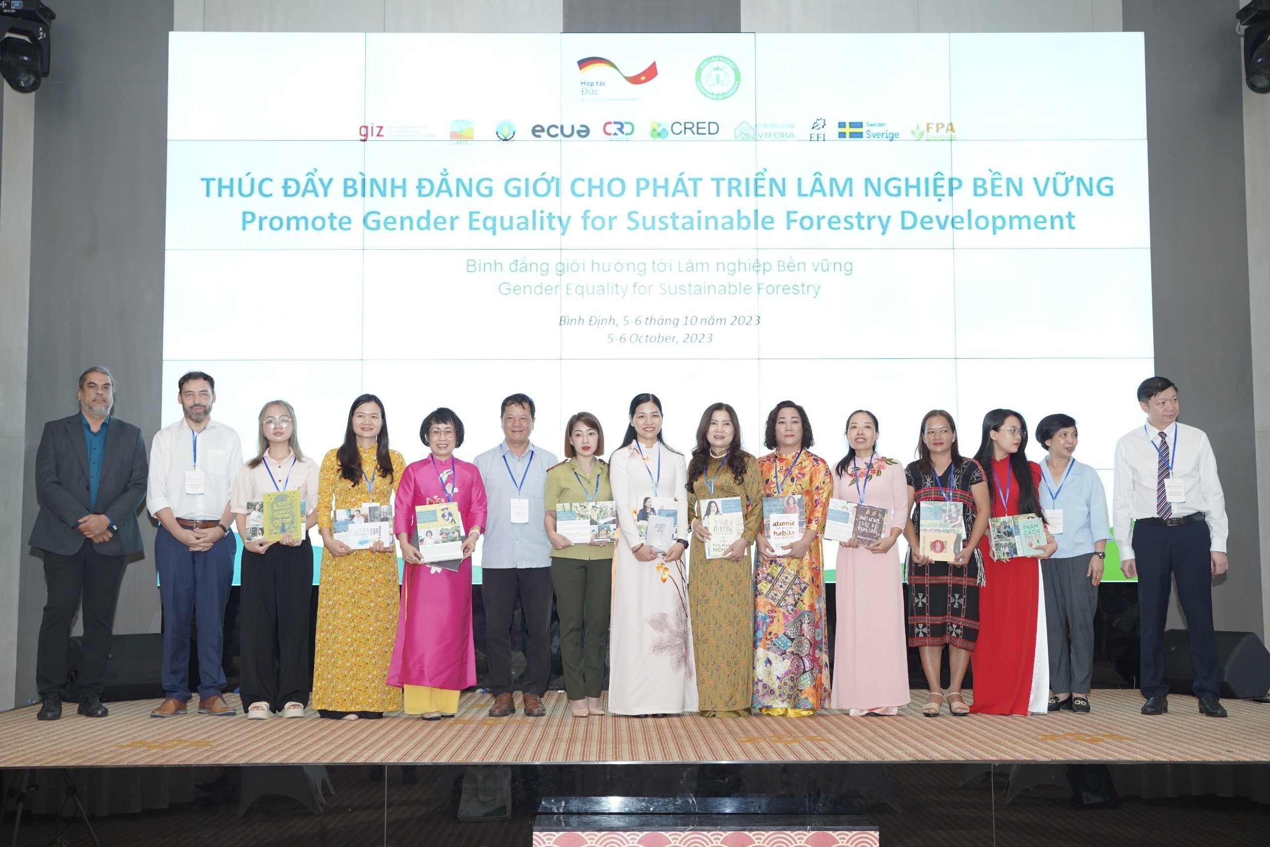 Thúc đẩy bình đẳng giới trong ngành Lâm nghiệp