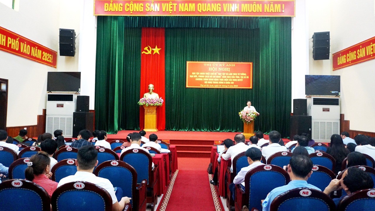 Kỳ Anh nâng cao chất lượng công tác giáo dục chính trị, tư tưởng cho cán bộ, đảng viên