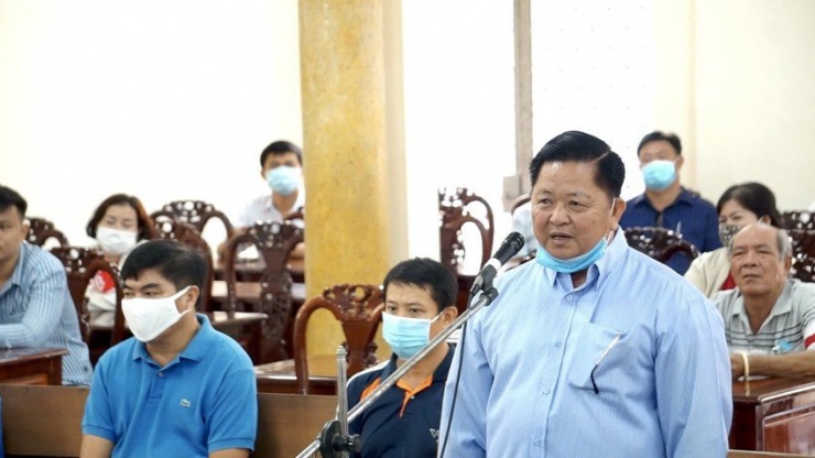 Can thiệp phần mềm cấp biển số xe, cựu Cảnh sát giao thông tỉnh An Giang hầu tòa