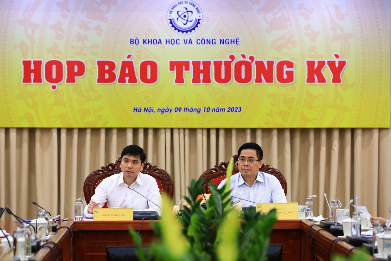 Đề xuất cơ chế, chính sách phát triển công nghiệp chip bán dẫn