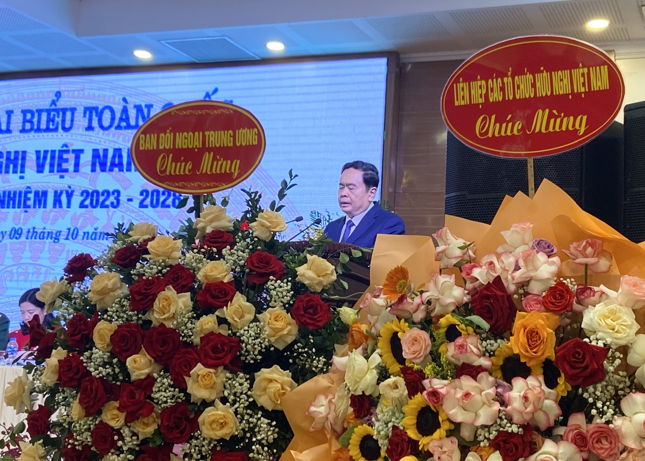 Góp phần làm sâu sắc quan hệ Nhân dân hai nước Việt Nam - Lào