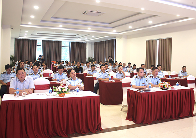 QLTT Hà Giang Nâng cao kiến thức nhận biết hàng giả, hàng thật