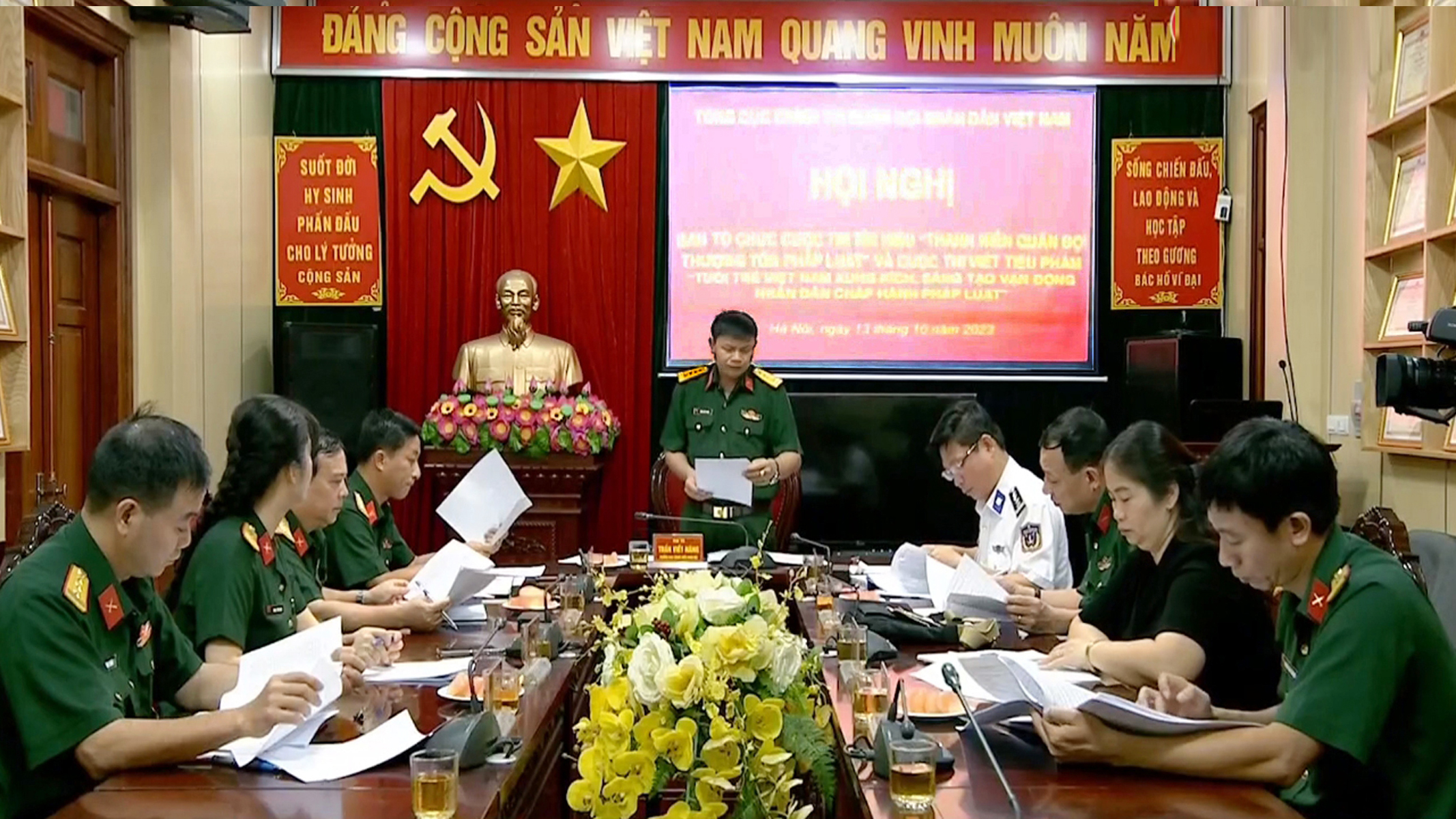 Gần 290 000 tác phẩm tham gia Cuộc thi “Thanh niên Quân đội thượng tôn pháp luật”