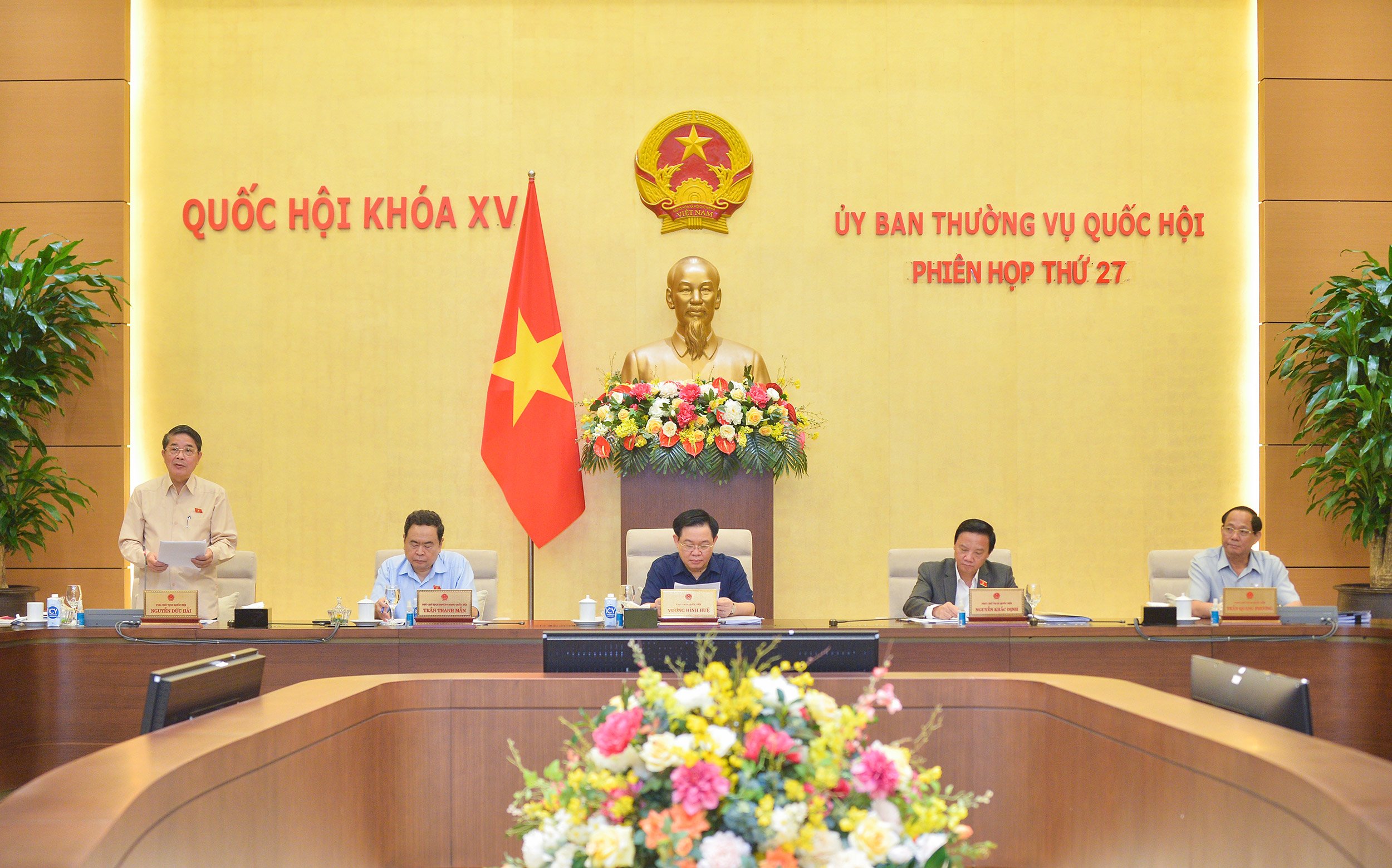 Dự báo tăng trưởng GDP năm 2023 đạt trên 5
