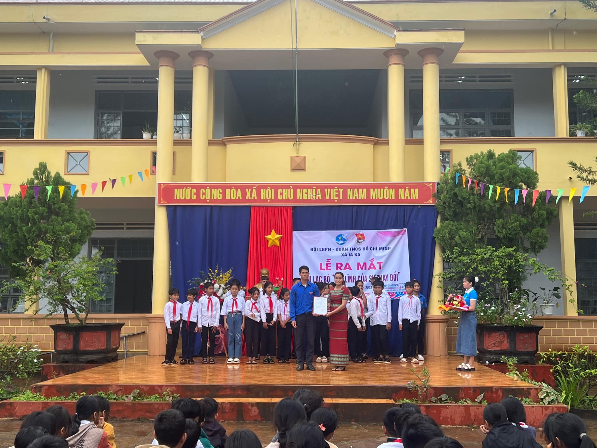 Huyện Chư Păh ra mắt Câu lạc bộ Thủ lĩnh của sự thay đổi