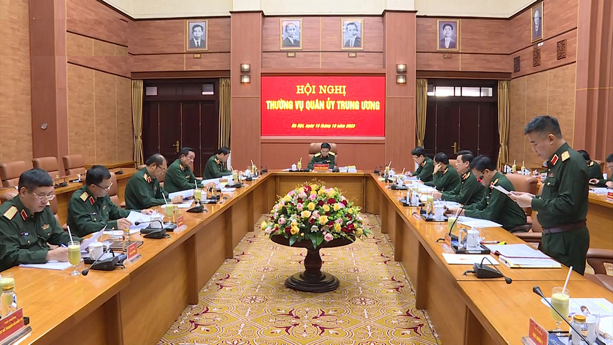 Bảo đảm các chế độ, chính sách cho cán bộ Quân đội nghỉ hưu