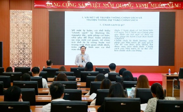 Nâng cao kỹ năng truyền thông dự thảo chính sách