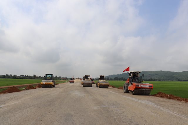 Bài 2 Kết hợp chặt chẽ giữa kinh tế với quốc phòng