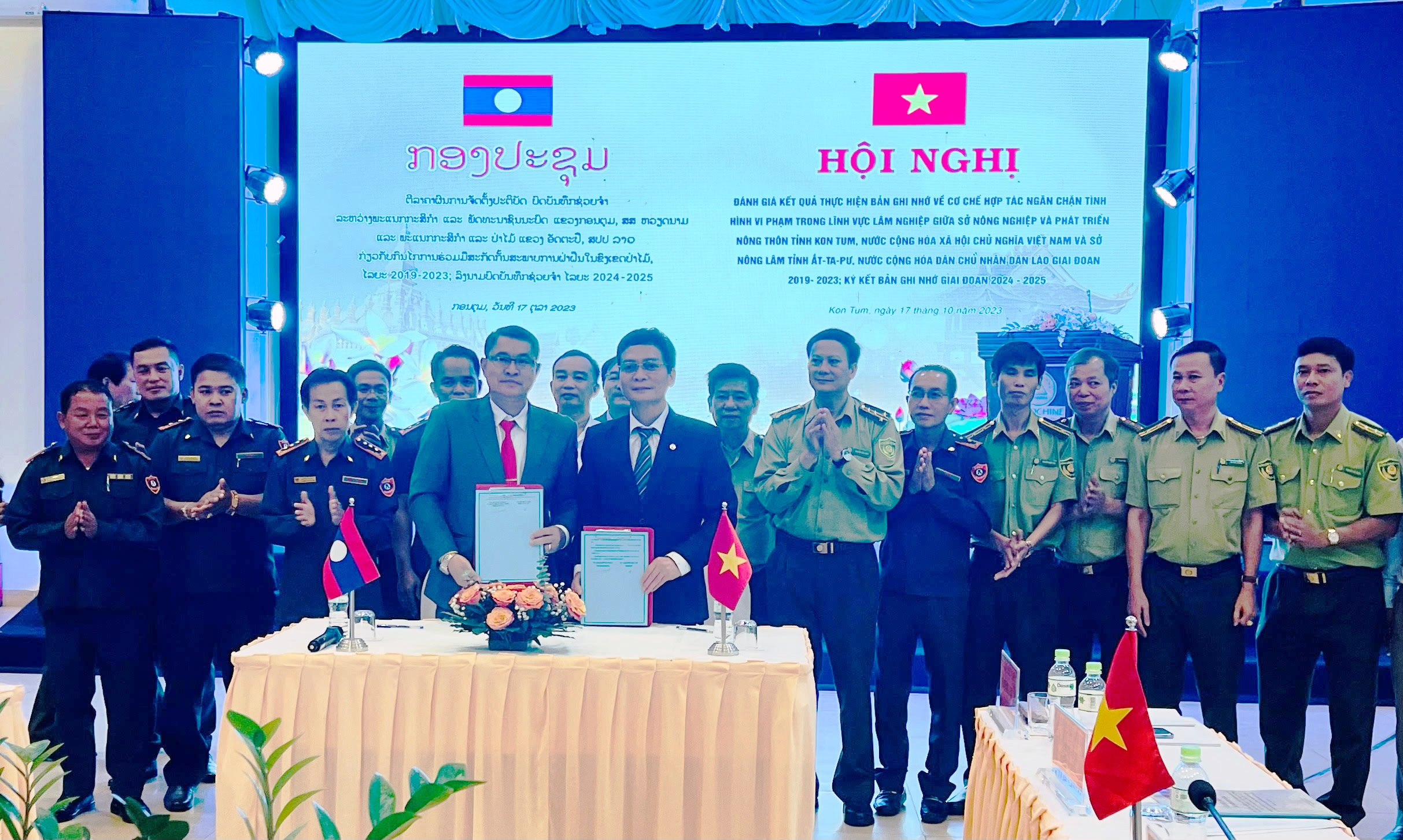 Kon Tum-Attapư Lào hợp tác ngăn chặn vi phạm trong lĩnh vực lâm nghiệp
