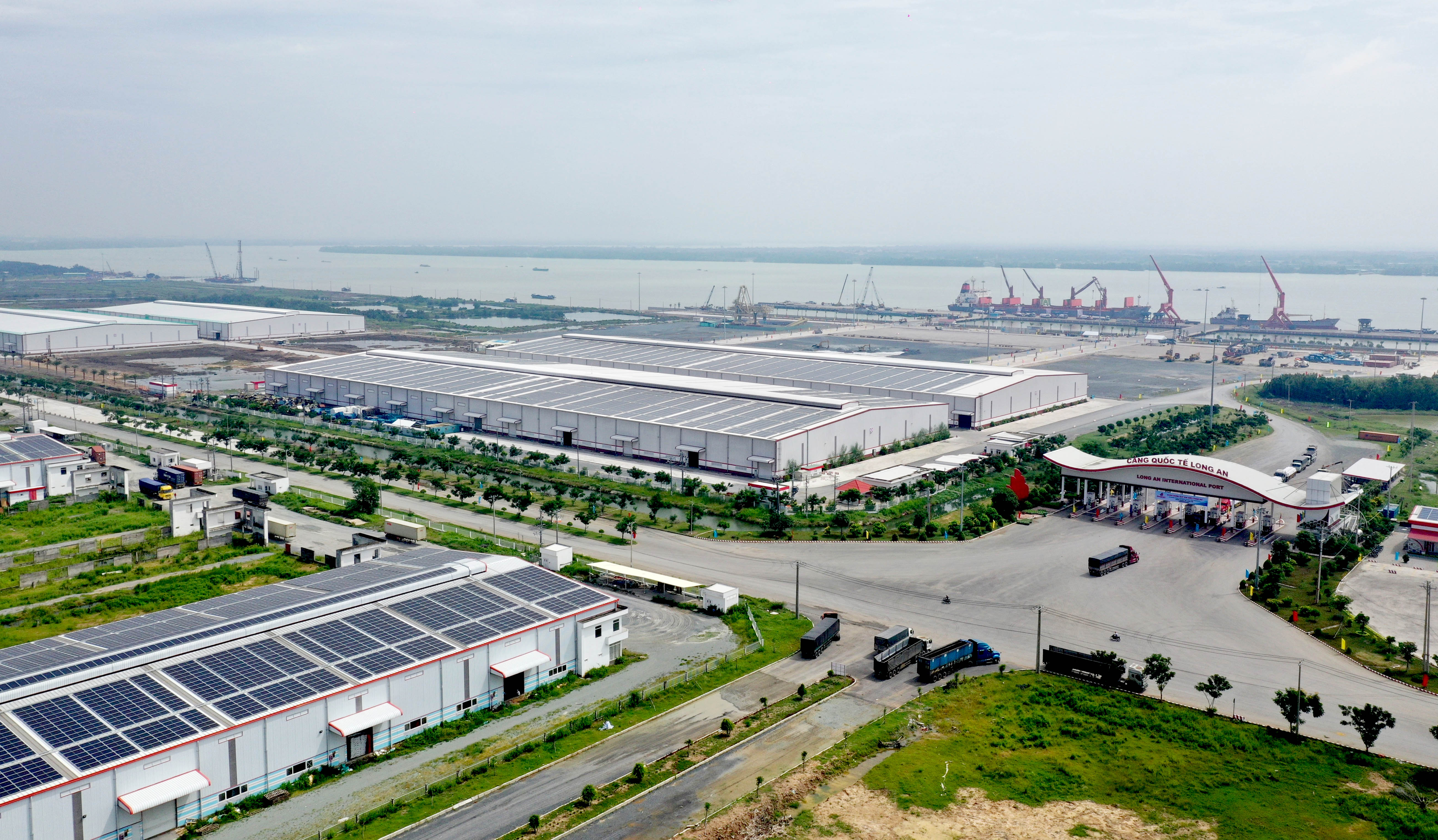 Long An Đầu tư hệ thống hạ tầng, từng bước thành trung tâm công nghiệp, dịch vụ