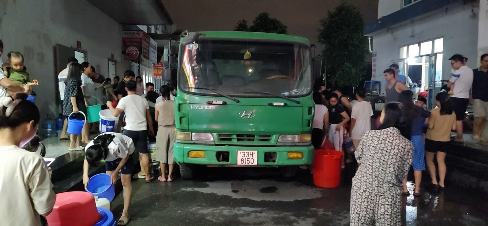 Tập trung nhanh nhất cấp nước cho người dân Khu đô thị Thanh Hà