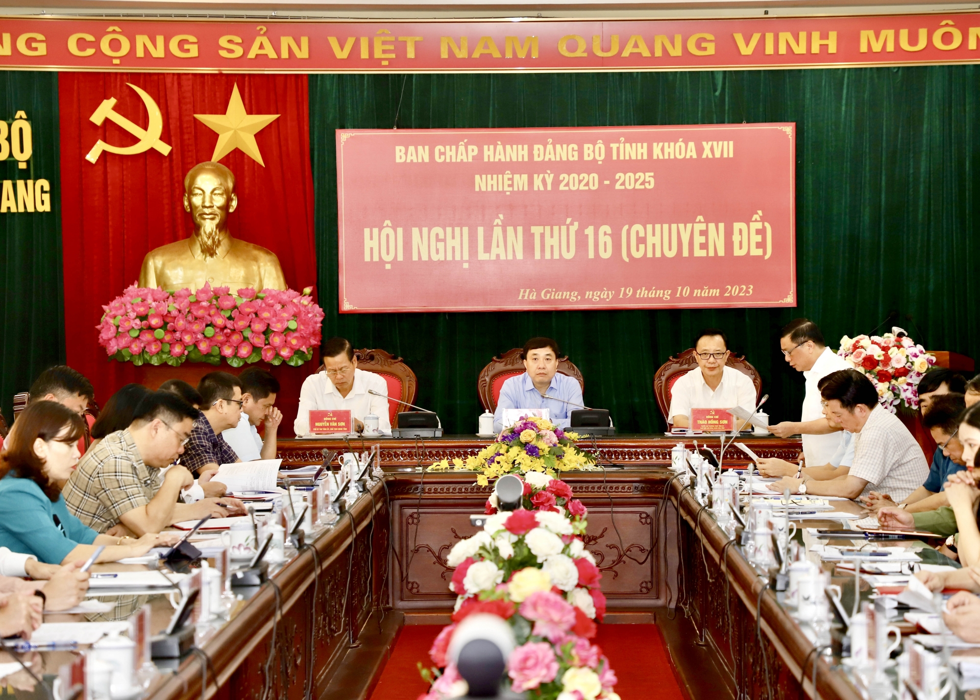 Hà Giang Lấy phiếu tín nhiệm giữa nhiệm kỳ đối với các đồng chí Thường trực Tỉnh ủy, Ủy viên BTV Tỉnh ủy