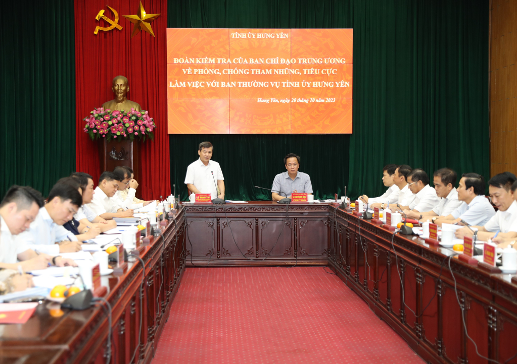 Kịp thời phát hiện, ngăn chặn, xử lý nghiêm những hành vi tham nhũng, tiêu cực