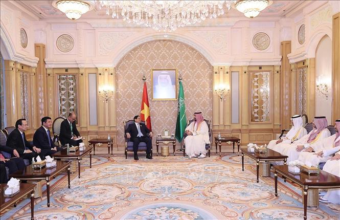 Thủ tướng Phạm Minh Chính về tới Hà Nội, kết thúc tốt đẹp chuyến công tác tới Saudi Arabia