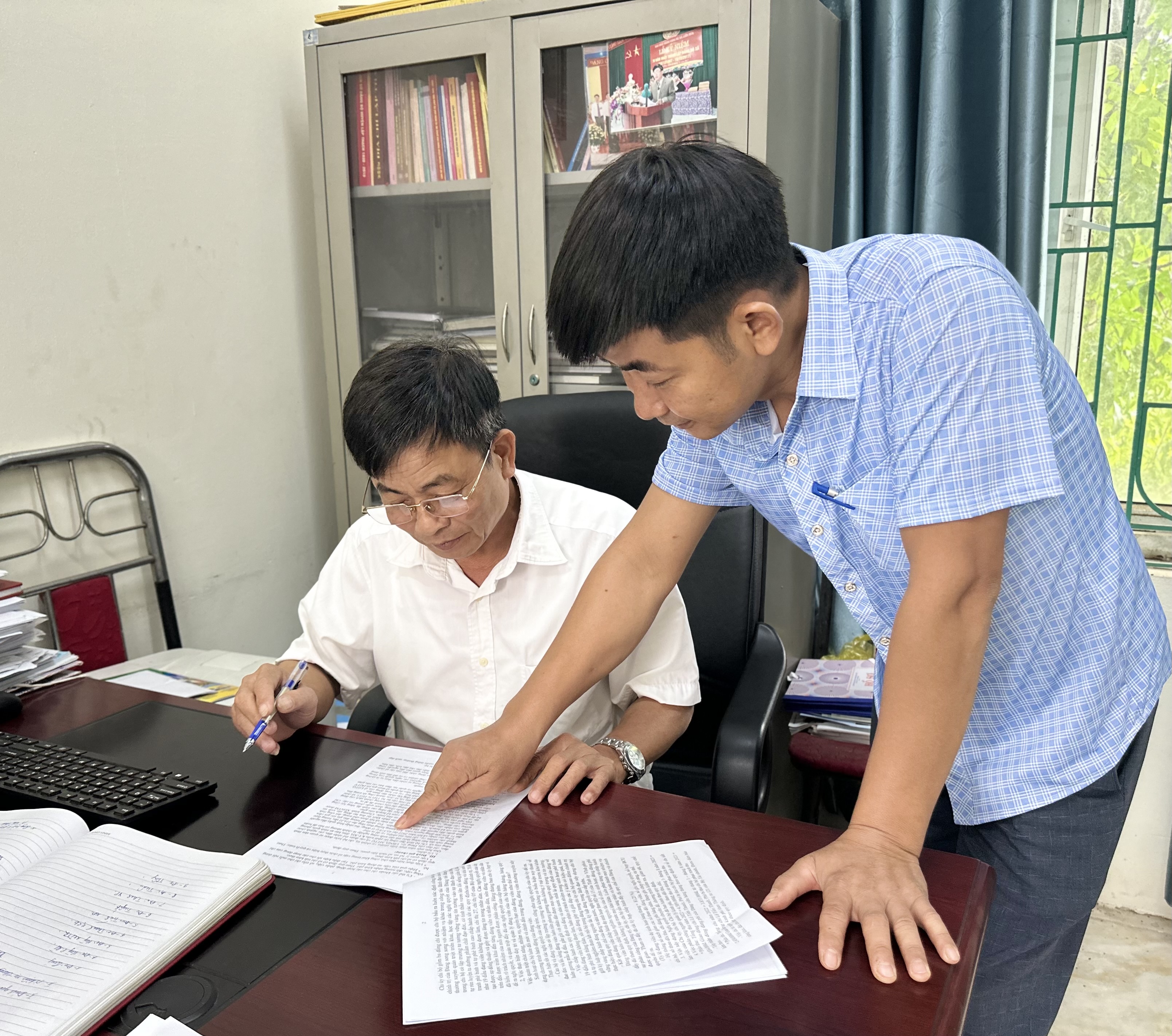 Triển khai thực hiện nghiêm các quy định của Đảng, pháp luật về xử lý kỷ luật cán bộ, công chức, viên chức