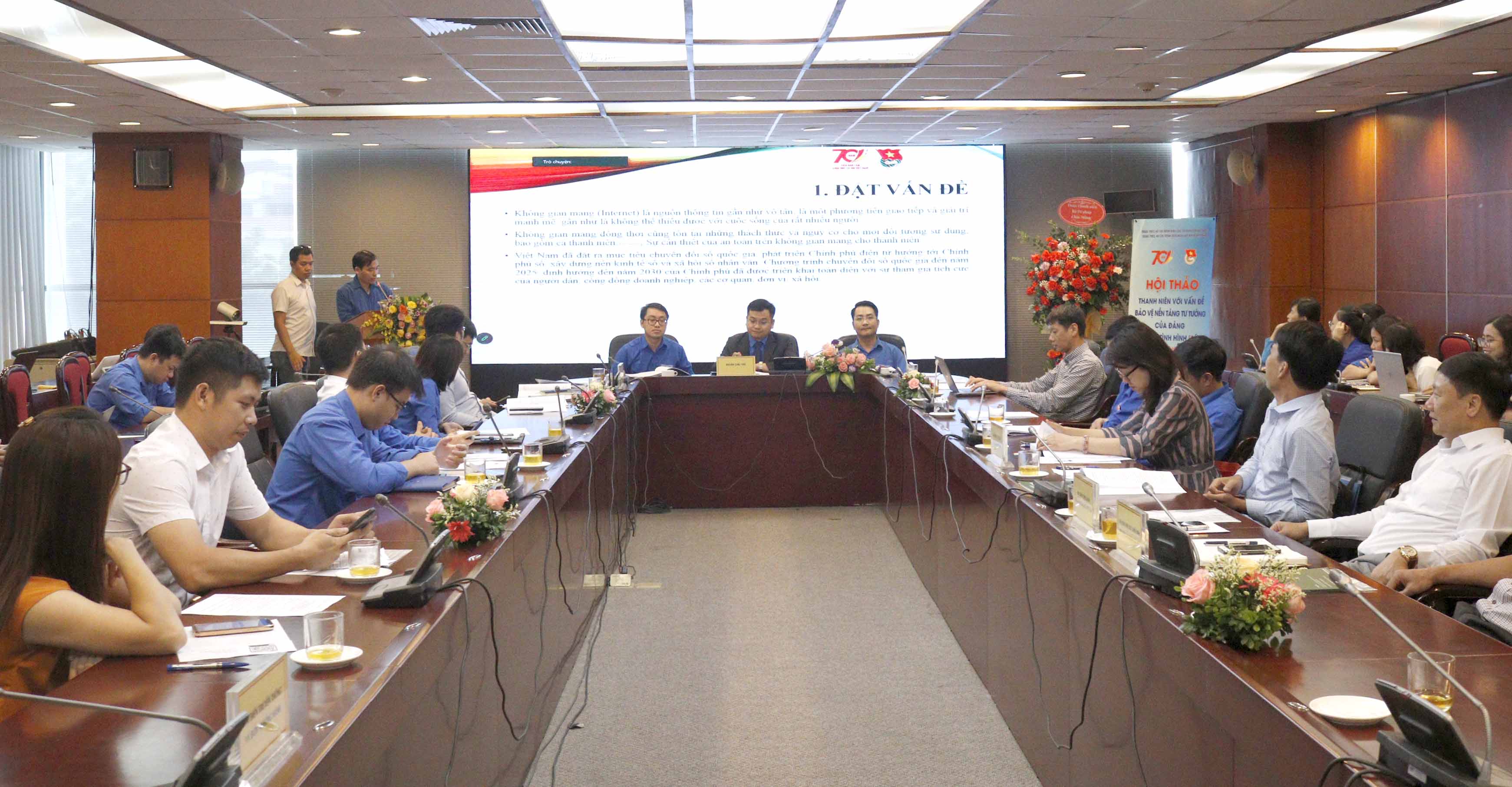 Nâng cao ý thức, vai trò các nhà khoa học trẻ trong bảo vệ nền tảng tư tưởng của Đảng