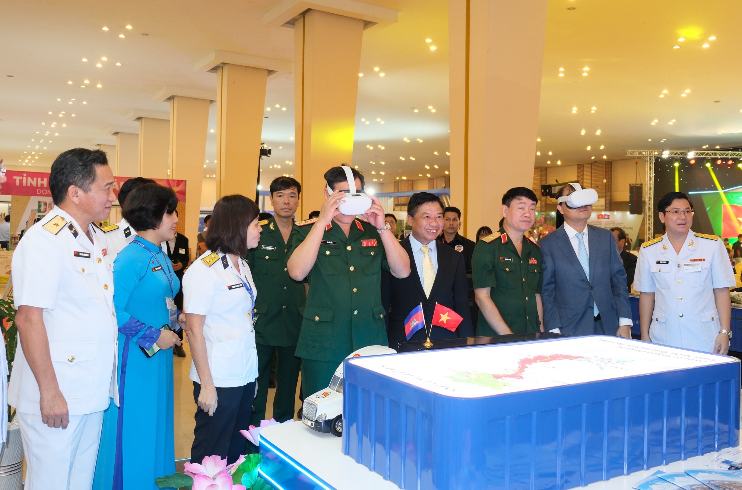 Quảng bá sản phẩm dịch vụ Cảng, Logistics đến với các nước trong khu vực