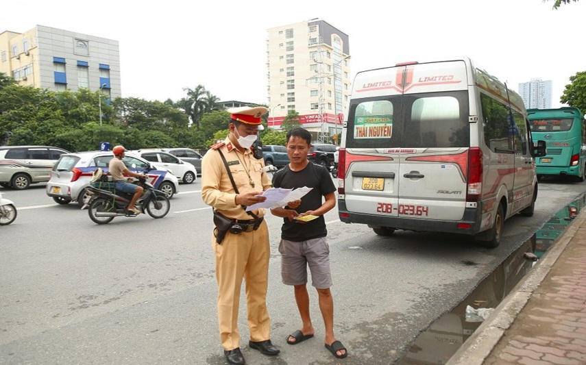 Tạm giữ 146 phương tiện vi phạm luật giao thông