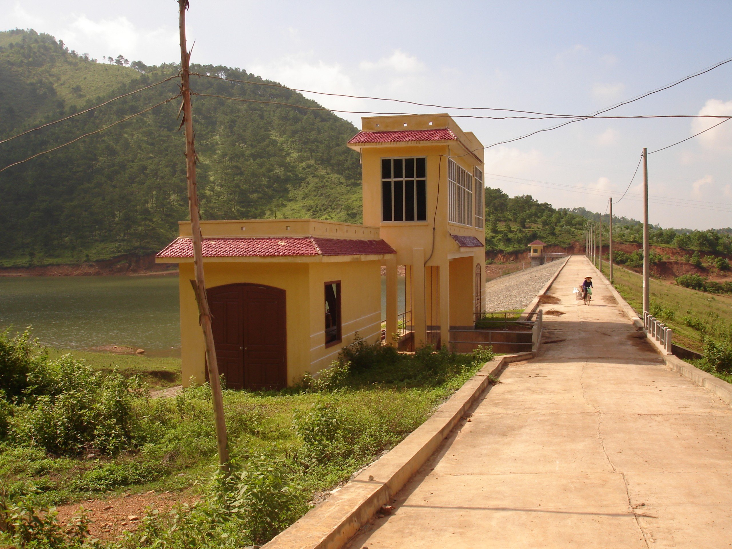 Hà Nội Thực hiện Kết luận số 36-KL TW về đảm bảo an ninh nguồn nước và an toàn đập, hồ chứa nước