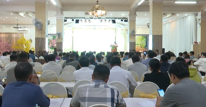 Tập huấn kiến thức pháp luật về thực hiện hương ước, quy ước vùng đồng bào dân tộc thiểu số