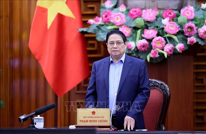 Không để thiếu điện cho sản xuất, kinh doanh, tiêu dùng