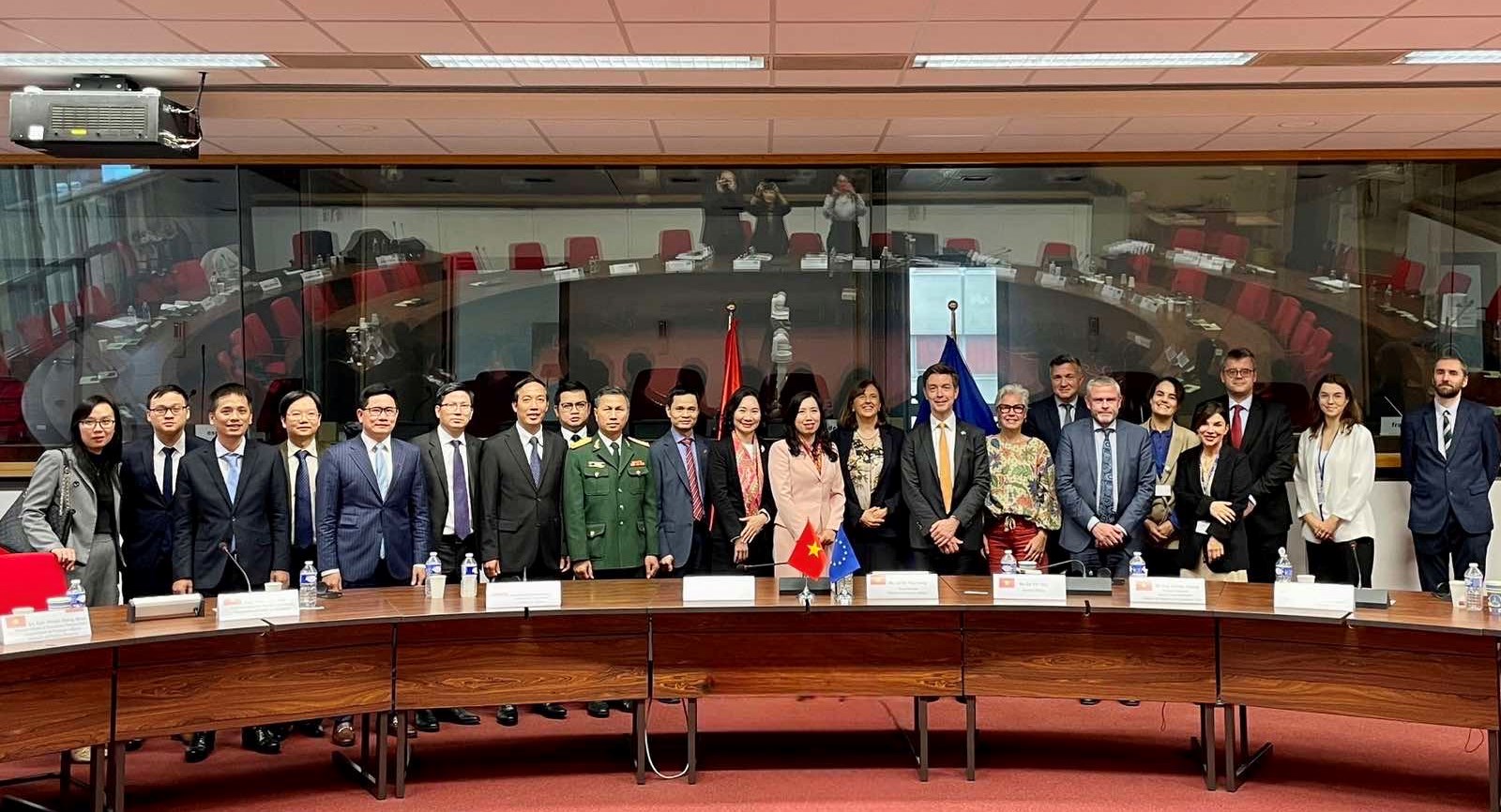 Triển khai Hiệp định Đối tác và hợp tác toàn diện Việt Nam – EU
