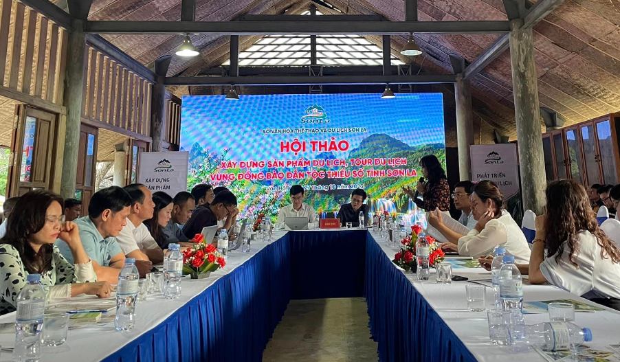 Sơn La Đẩy mạnh xây dựng sản phẩm du lịch, tour du lịch vùng đồng bào dân tộc thiểu số